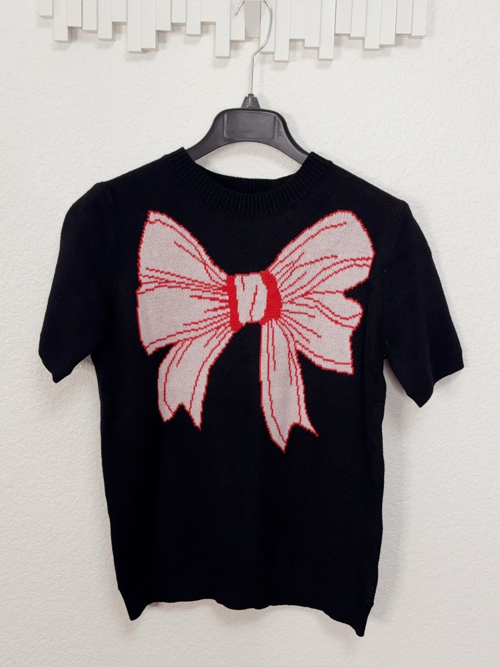 Miss Sparkling Black Pink Bow Graphic Short Sleeve Knit Sweater